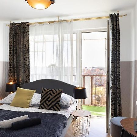 Clicktheflat Conrada Apart Rooms Warsaw Luaran gambar